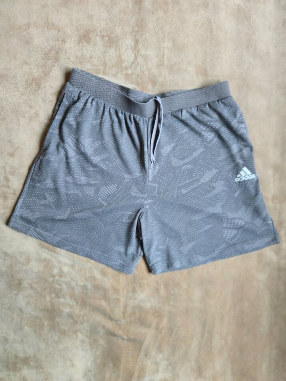 adidas Essentials Allover Print French Terry Shorts Medium Gray Camo Men's 2XL